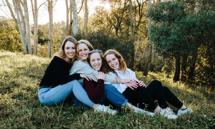 60-Minute Location Photoshoot – Individual, Families, Couples, or Maternity