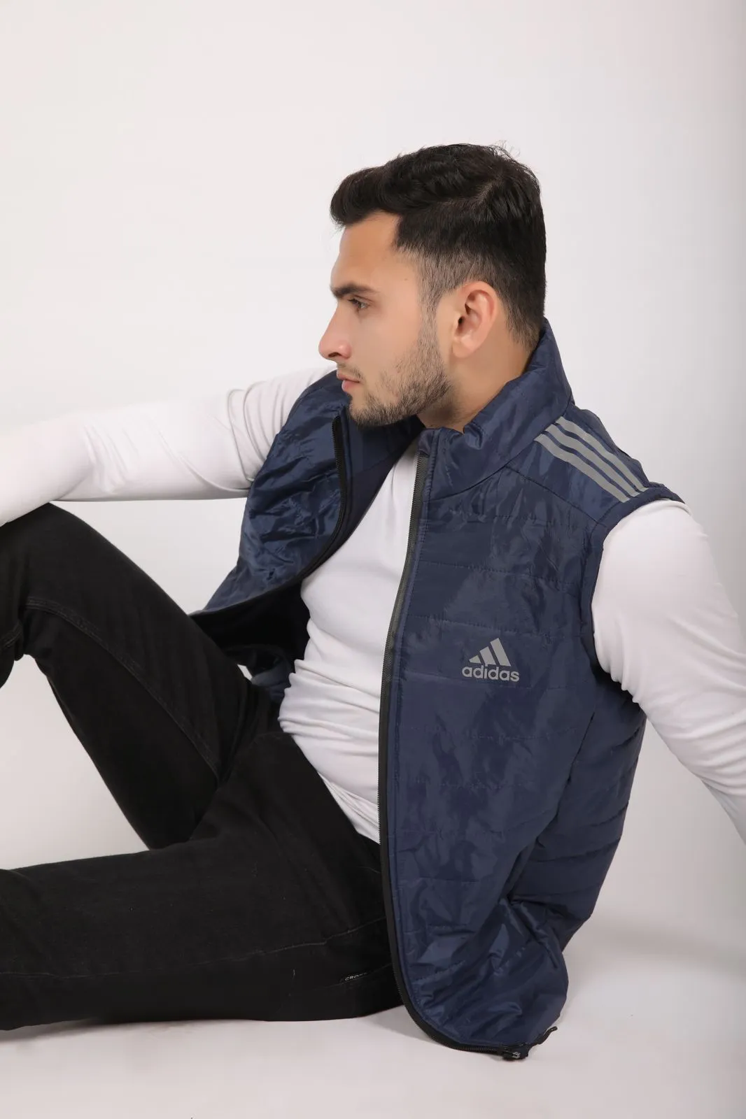 Adi Sleeveless Jacket - Navy