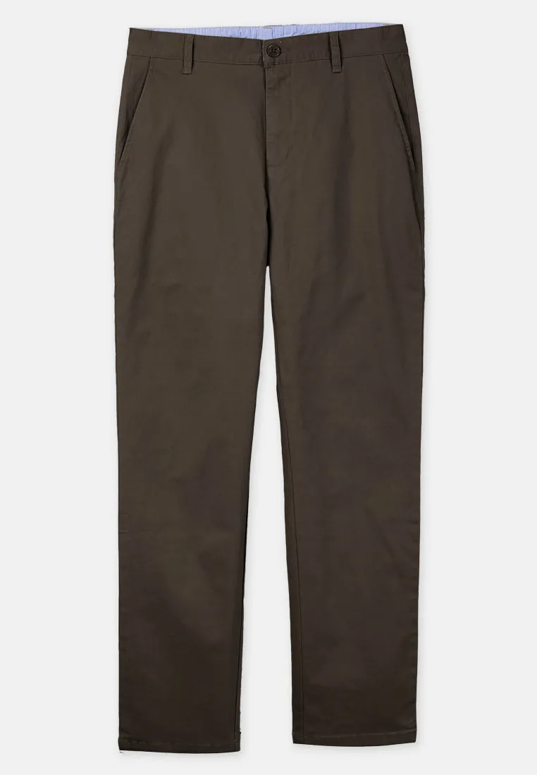 Cheetah Men Semi Fit Cotton Spandex Back with Logo Badges Chino Pants - 110716