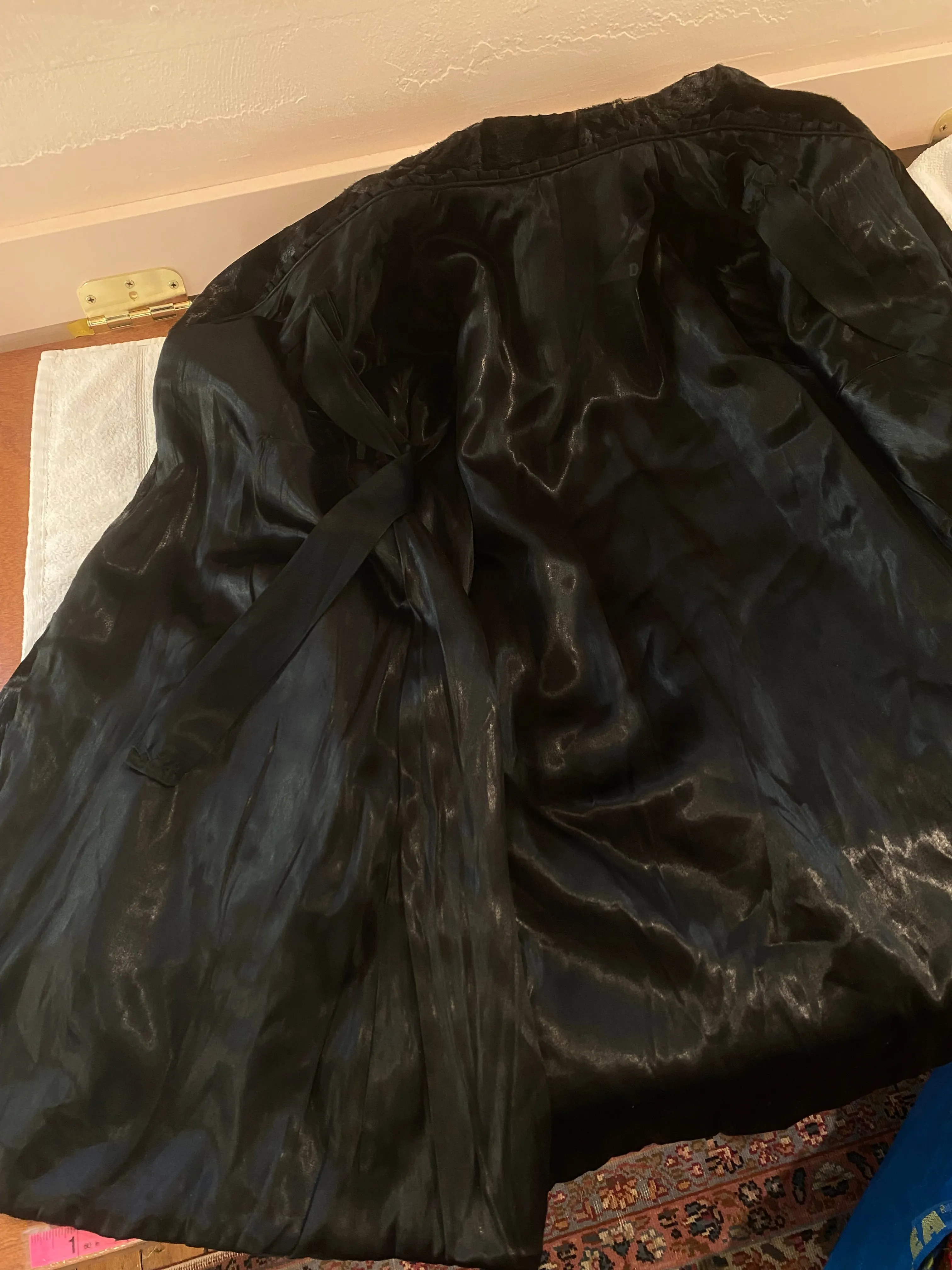 Dramatic 1940's Glossy Obsidian Black Fur Swing Coat With Pockets / SM