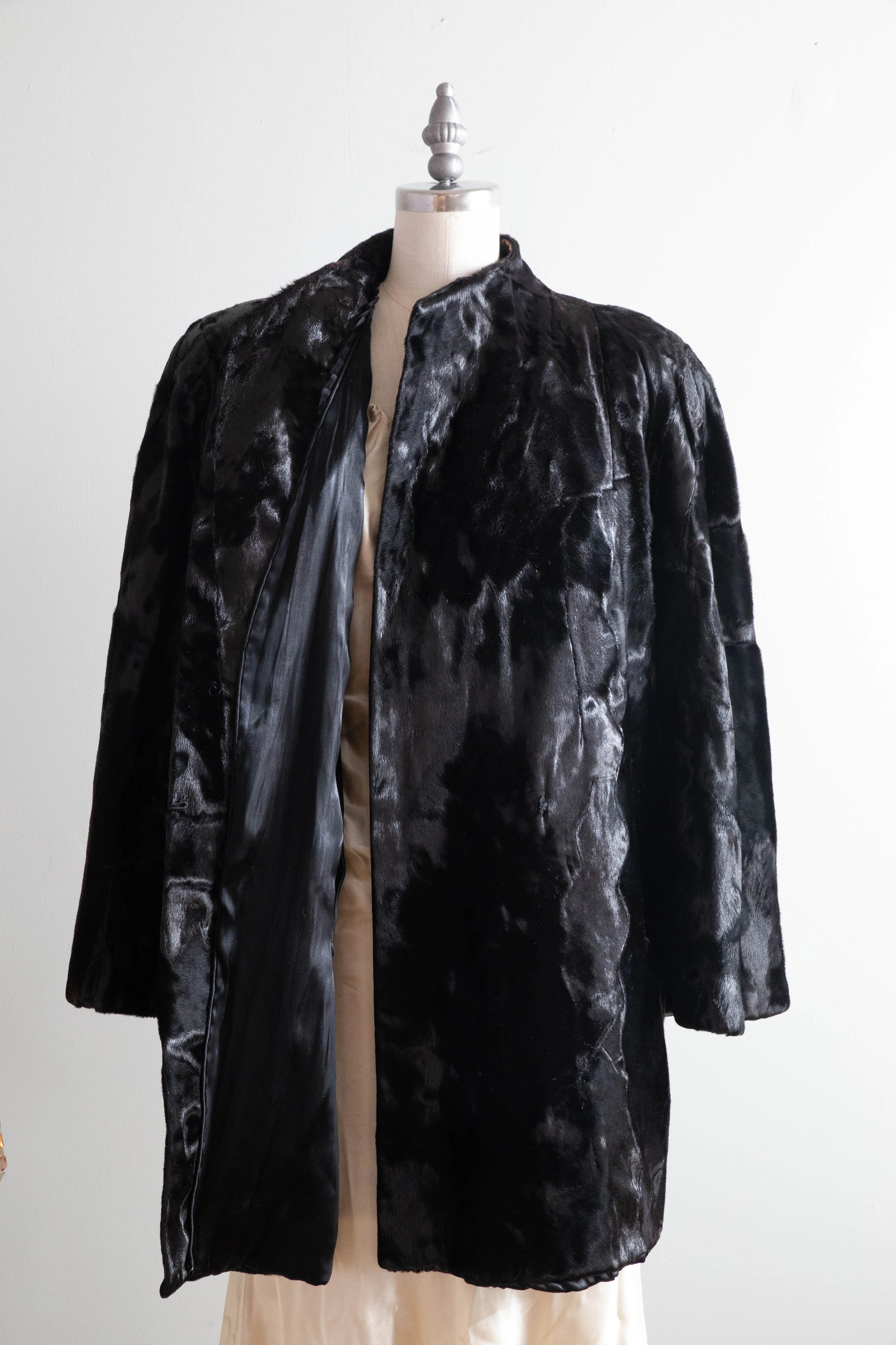 Dramatic 1940's Glossy Obsidian Black Fur Swing Coat With Pockets / SM