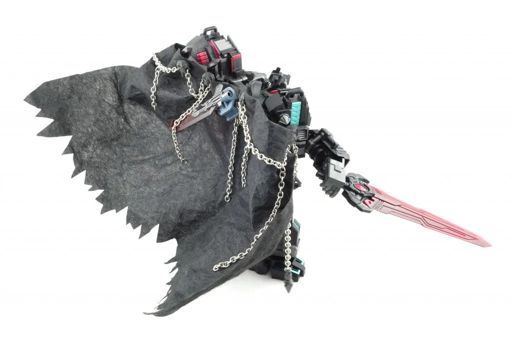 Maketoys - MT-04 Nemesis (Battle Tanker Series)