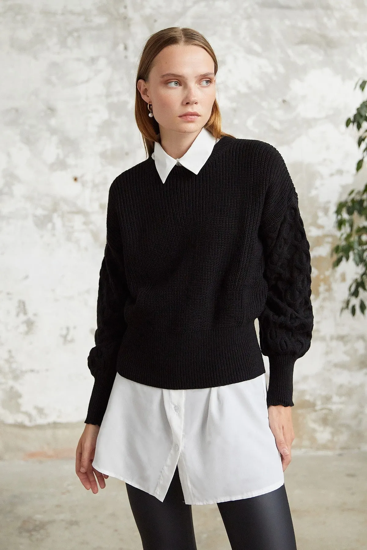 MDS Women Larisa Balloon Sleeve Knit Crop Sweater - Black - Olhão