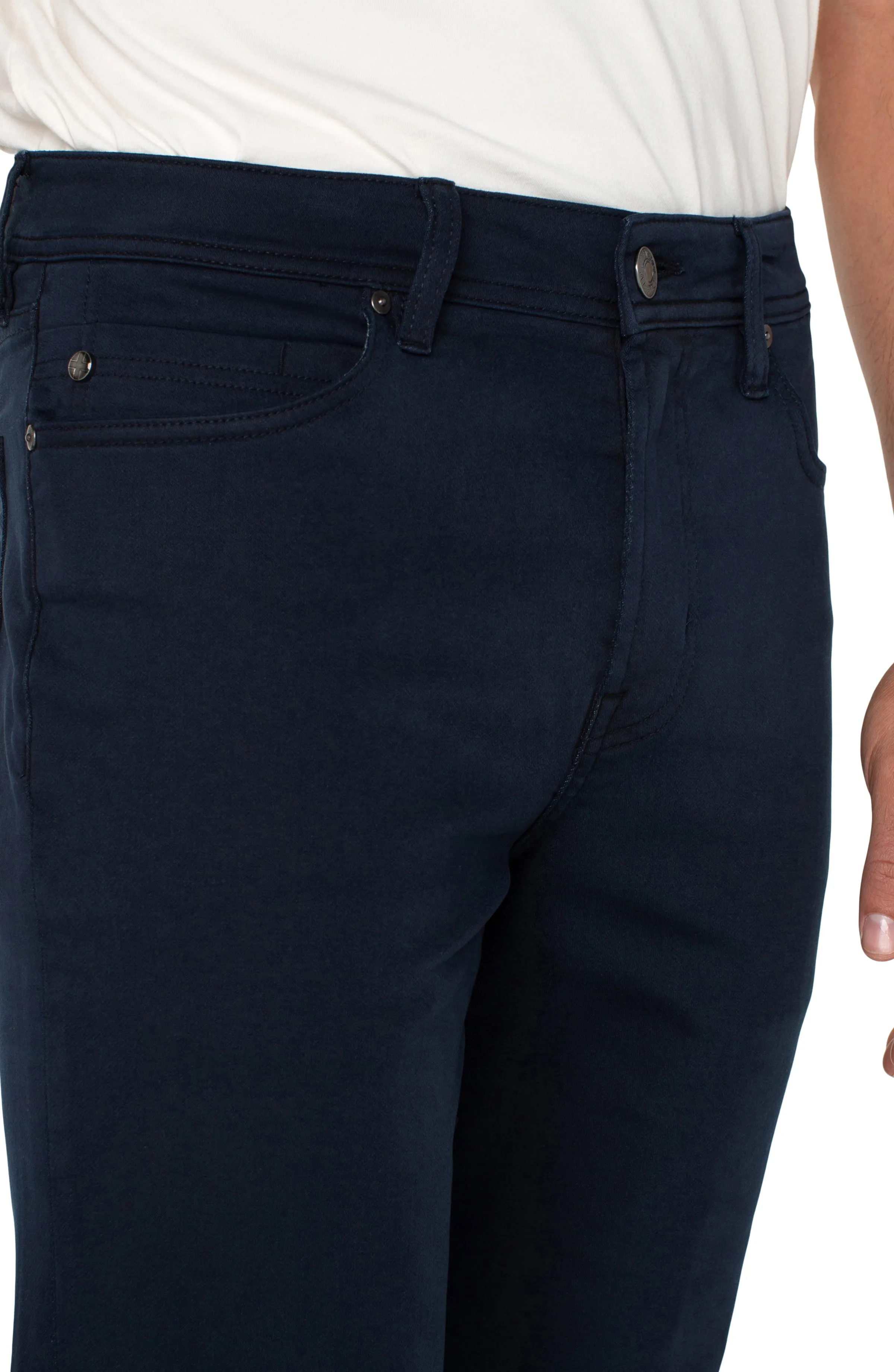 Modern Straight Chino Pant in Navy | Liverpool