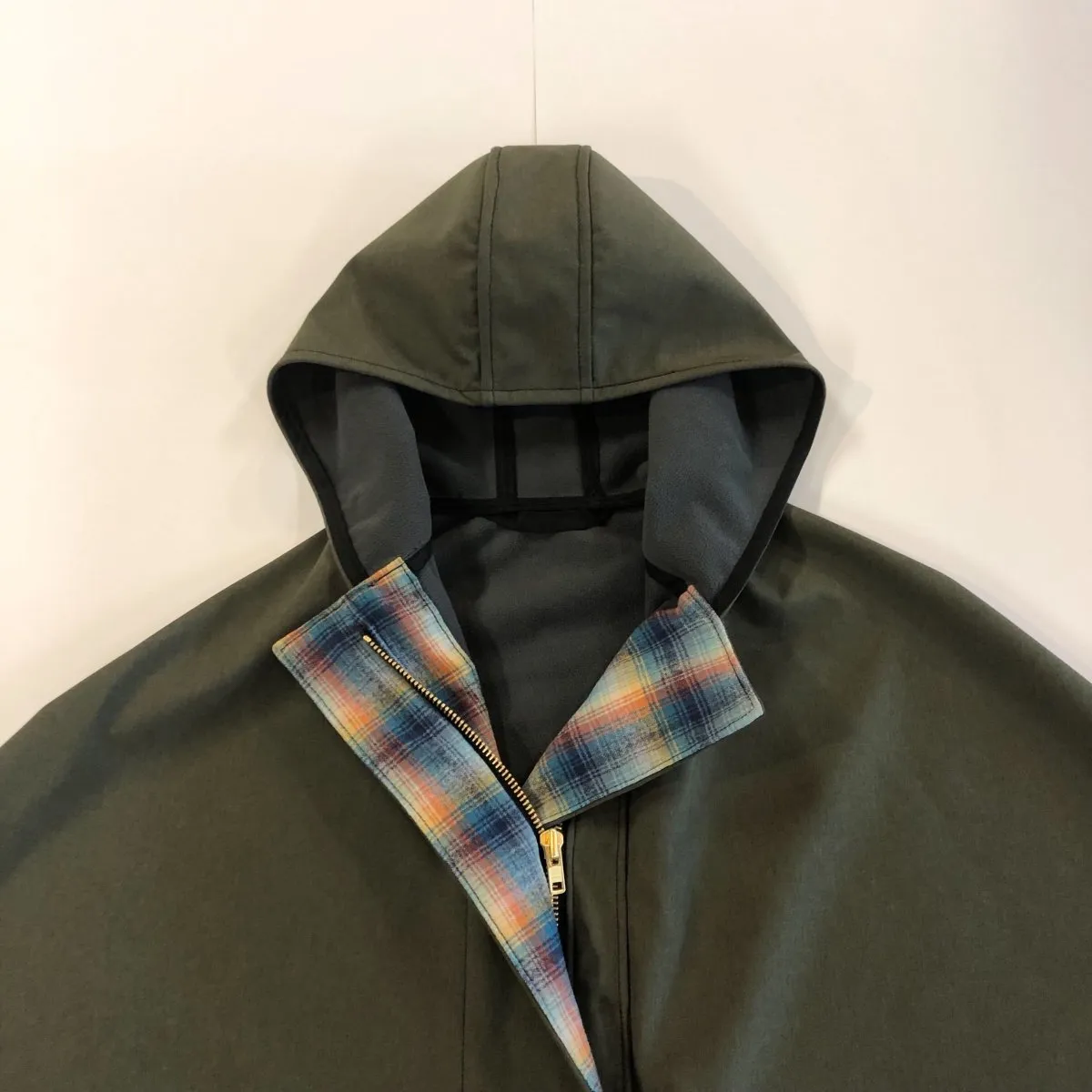 The Lele Cape - Adventure Cape