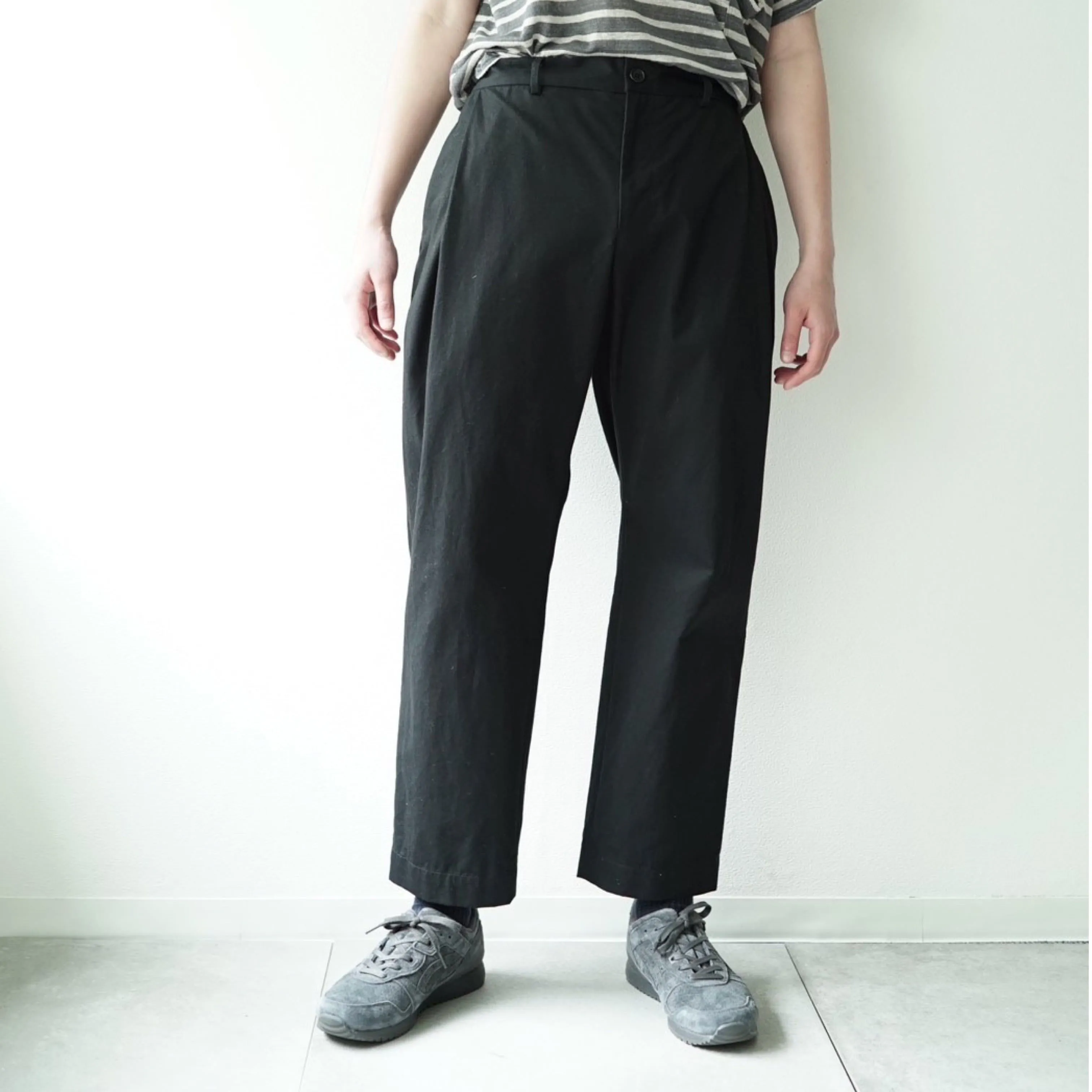 Ventile Cotton Weather Cloth Side Tuck Pants(BLACK)